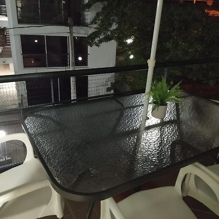 Apartasol سانتا في دي أنتيوكيا المظهر الخارجي الصورة