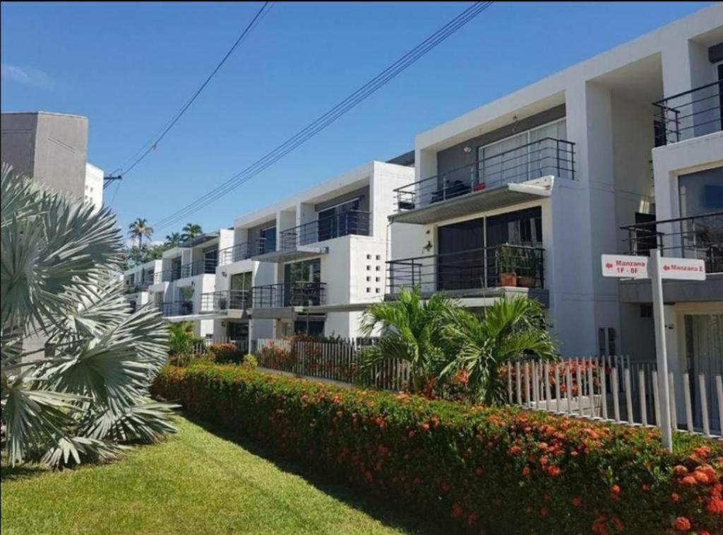 Apartasol سانتا في دي أنتيوكيا المظهر الخارجي الصورة